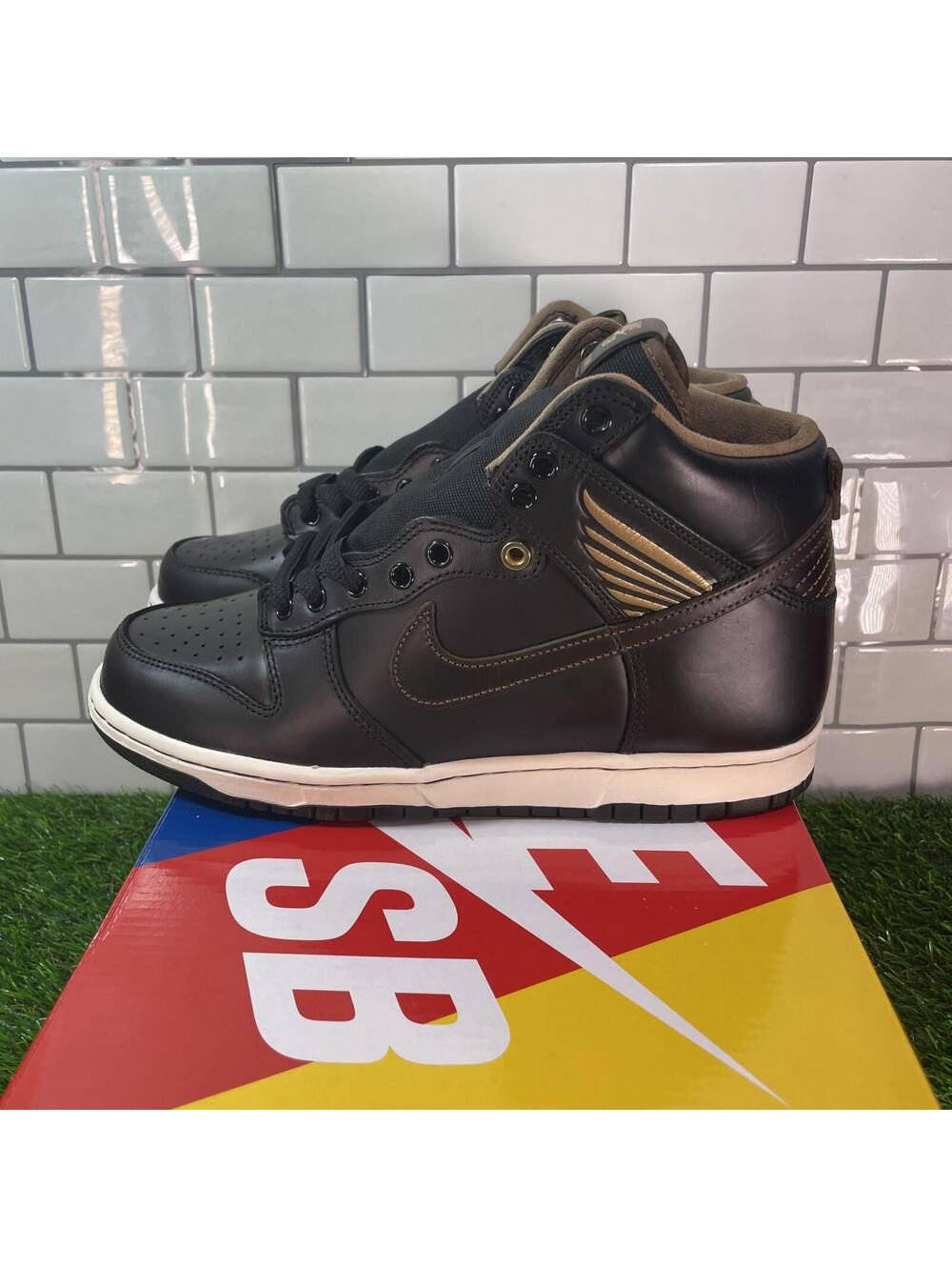 Nike SB Dunk High men’s 8.5 "Pawnshop" FJ0445-001